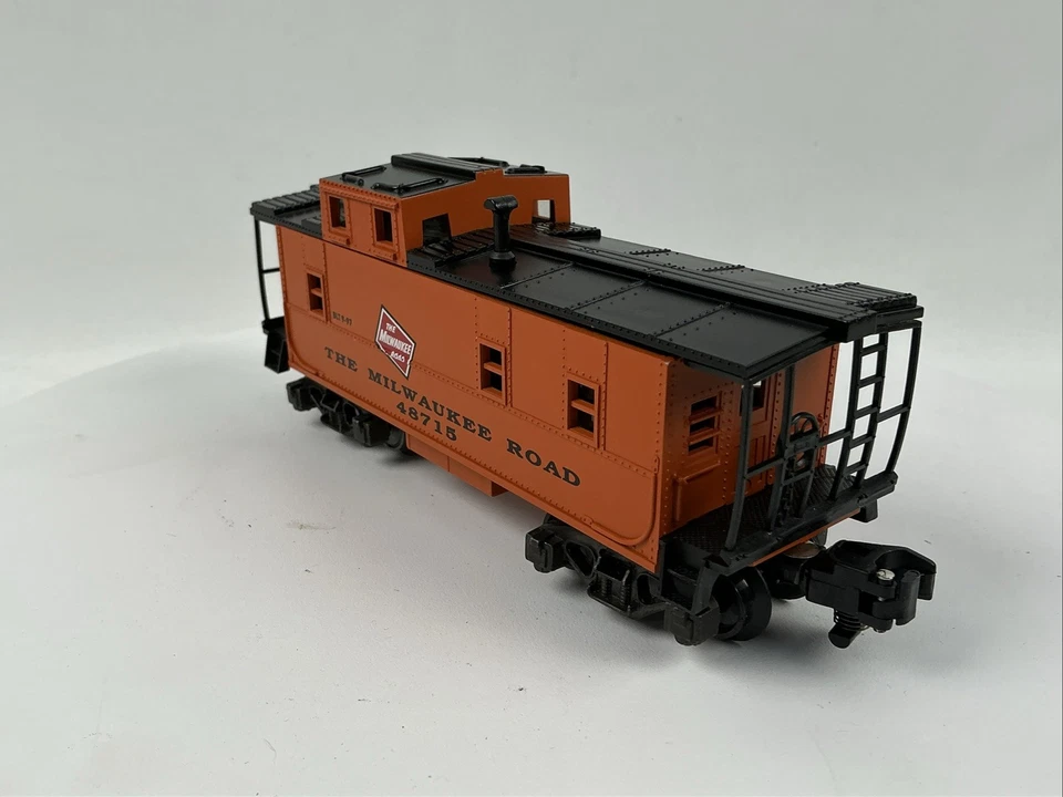 American Flyer S Gauge 6-48715 1060 Milwaukee Road Caboose #48715 - Image 3 of 4