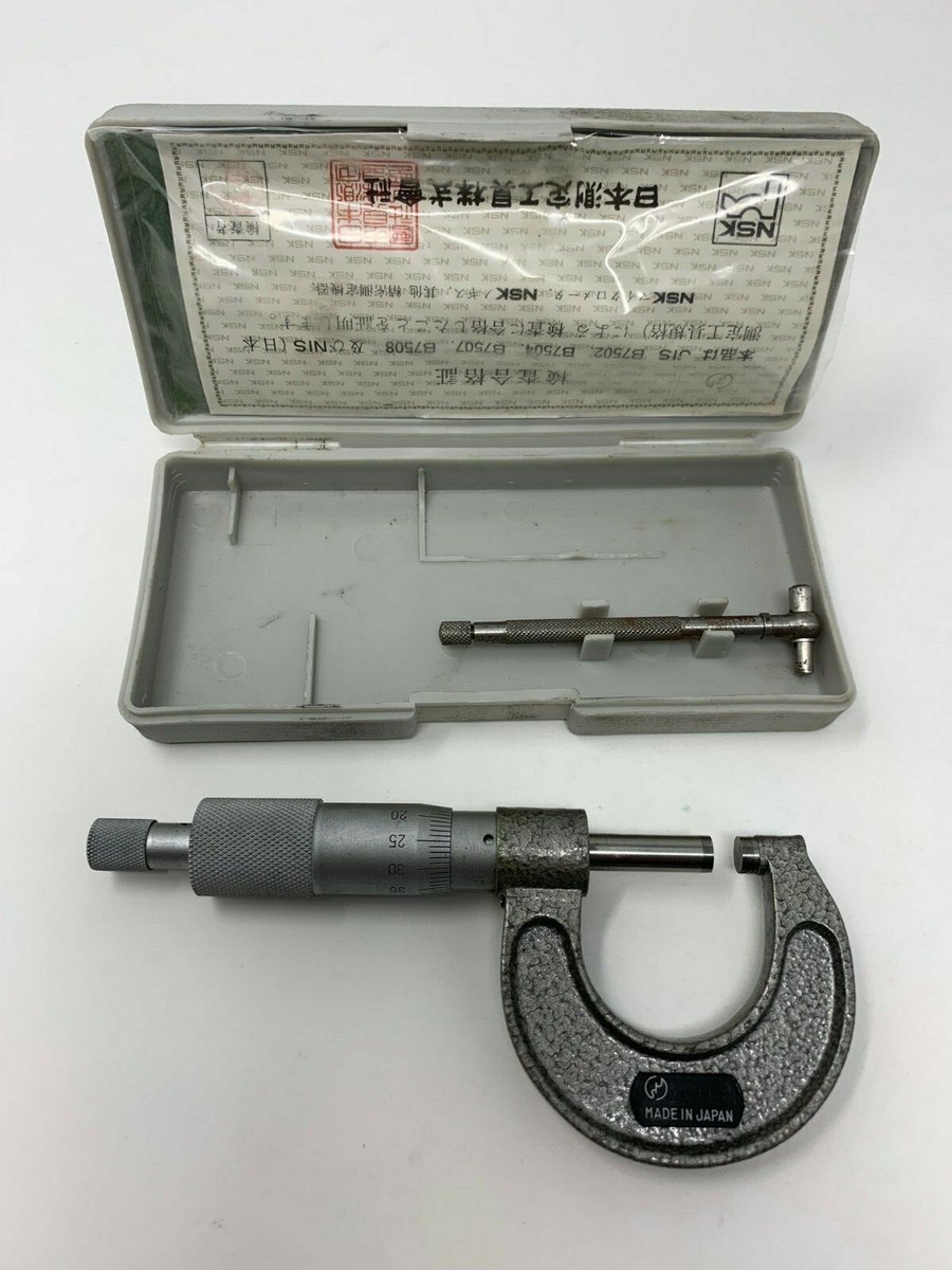 12/  NSK   300ノギス 12/ NSK 300ノギス