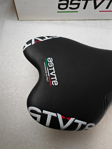 Sella in carbonio Astute SKY 3.0 fatta a mano in italy - Foto 11 di 11