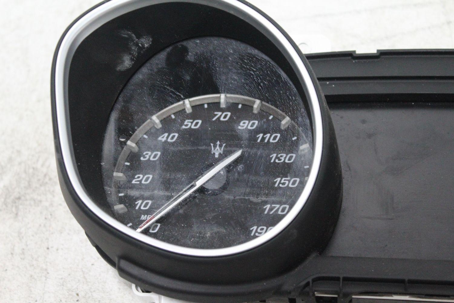 Speedometer MASERATI LEVANTE 17