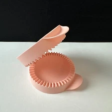 Tupperware Mini Pie Maker Dumpling Crustless Sandwiches Empanada Mold Peach