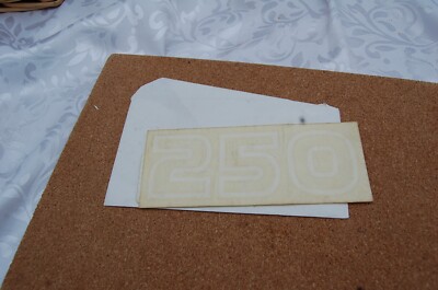 Suzuki TS250 ER original SIDEPANEL Aufkleber Embleme NOS
