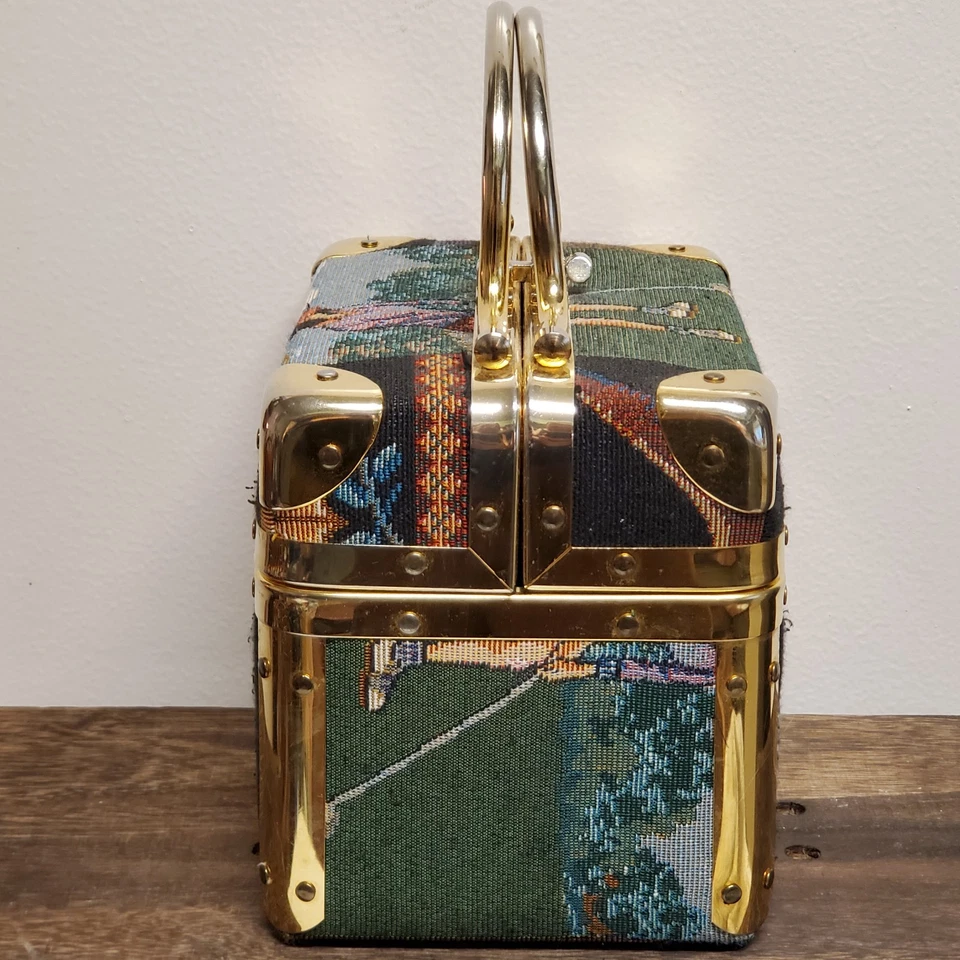 Vintage Años 90 Lisette Nueva York Caja Cartera Tren Estuche Bolso Mujeres Golf Tapiz Dorado Foto 4 de 4