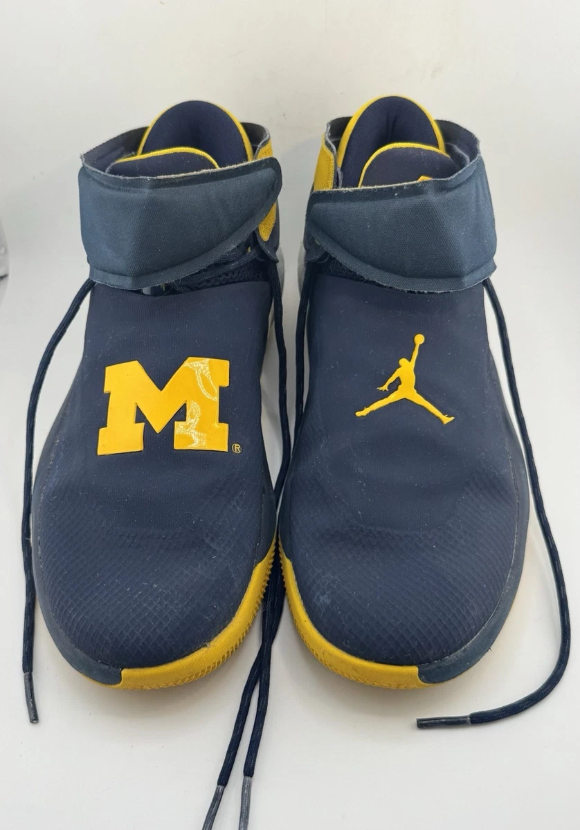 NIKE AIR JORDAN WHY NOT ZER0.1“Michigan” Jordan Why Not Zer0.1 Michigan AA2510-405 - Sneaker Bar Detroit