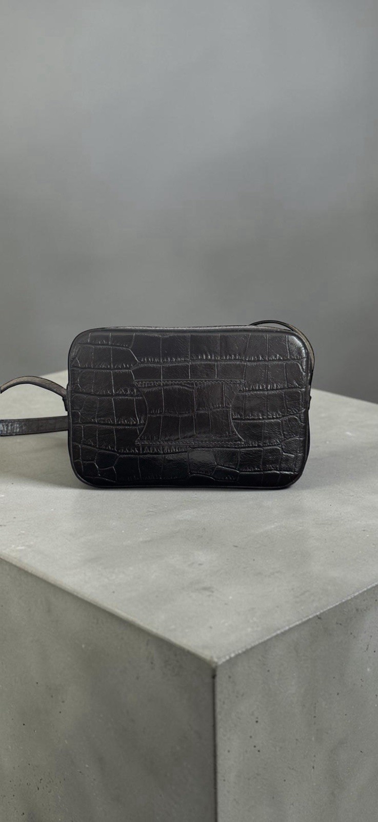 Celine Paris Croc Embossed Leather Camera Crossbody Bag Black Adjustable Strap image 10