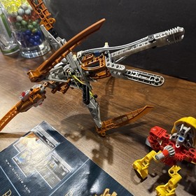 Bionicle Jaller & Gukko 8594 with Manual.  100% Complete Guaranteed