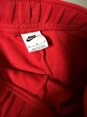 Nike Men's Red Cotton Blend Fleece Jogger Sweatpants M Drawstring Elastic
