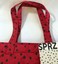 Yayoi-Kusama-UNIQLO-collaboration-tote-bag-red-dot-Japanese-artist-MoMA-Rare thumbnail 2