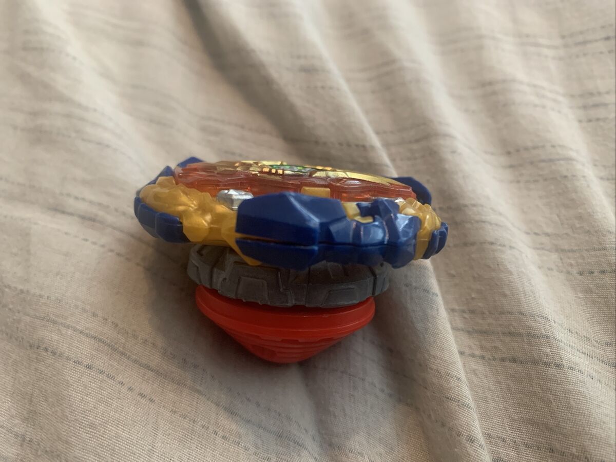 Beyblade: Metal Fusion Vol. 2 – Yellow Dog Discs