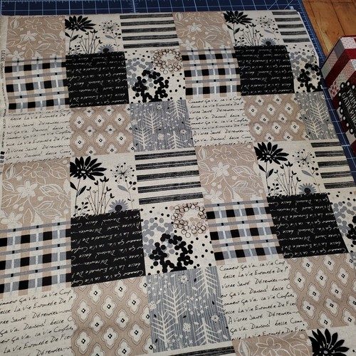 Lecre Koko Seki print 4 inch blocks By the yard Cotton Linen Blend canvas - Picture 5 of 5
