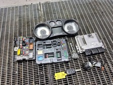 Peugeot RCZ 2014 Benzin Motor ECU Steuerger&auml;t Kit Und Schlossset 9676643580