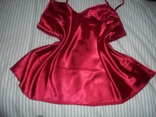 SILKY RED GLOSSY CAMISOLE    44 BUST  BNWOT  CD/TV