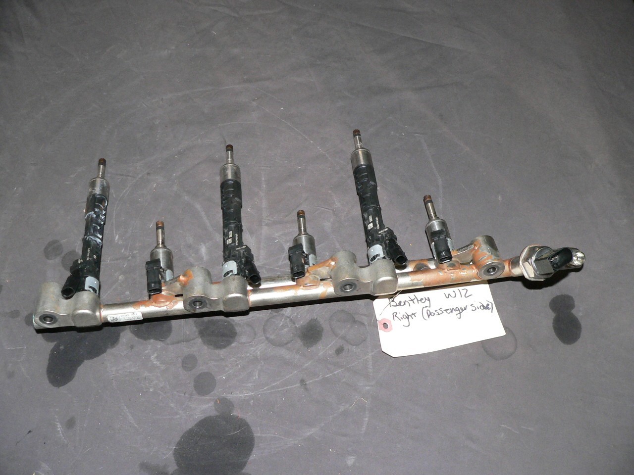 Bentley Continental RIGHT DIRECT FUEL INJECTOR SET/6/RAIL 07P906036Q 07P133316D