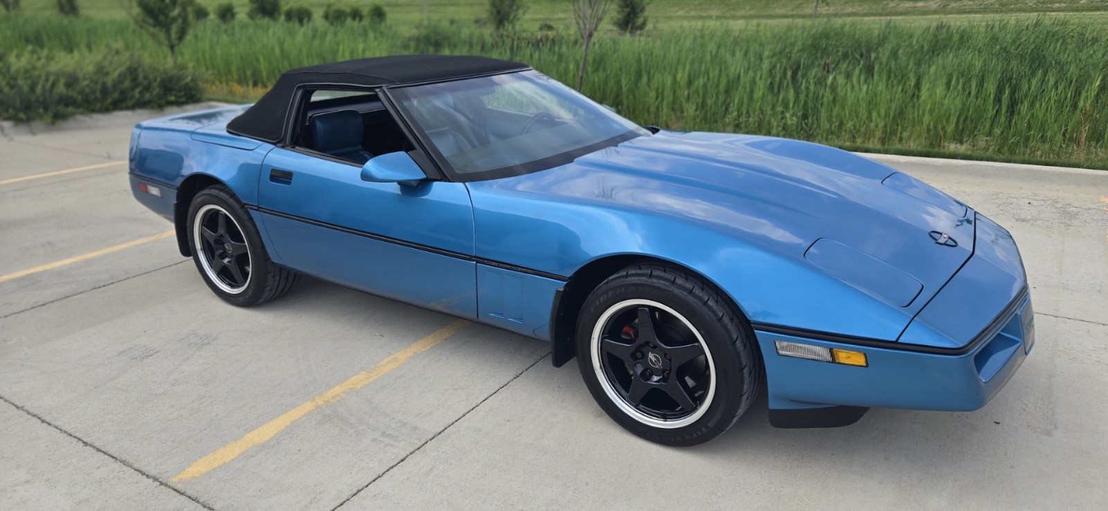 1989 Blue Chevrolet Corvette   | C4 Corvette Photo 5