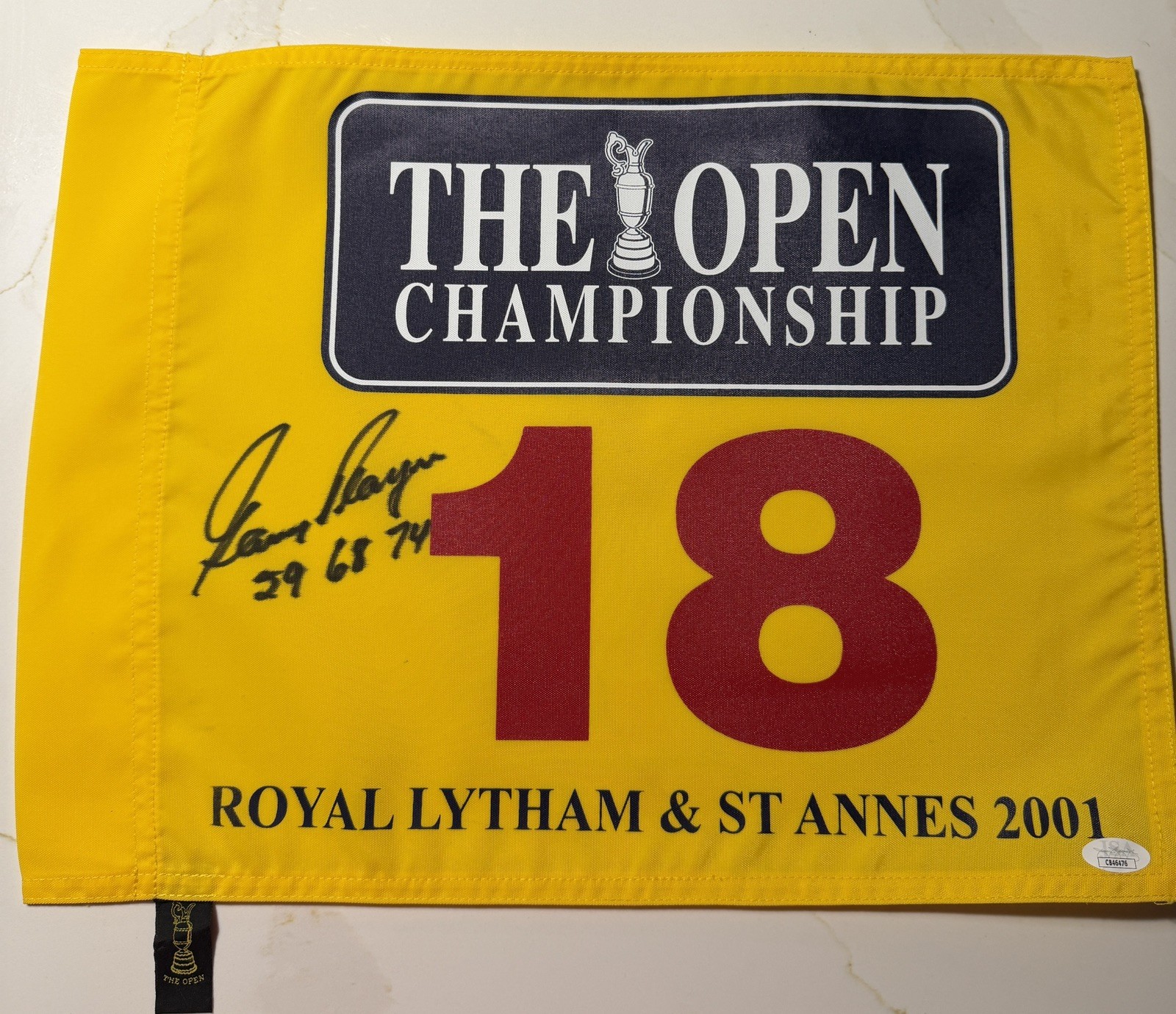 Gary Player Autographed Signed 2001 British Open Flag w/ 59-68-74 JSA 