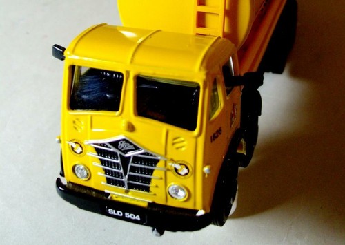 Corgi Foden Tanker and Morris van. National Benzole. SET. - Picture 5 of 8