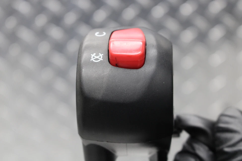 2003 YAMAHA FZ1 RIGHT CLIP ON HANDLE KILL OFF START SWITCH  Foto 4 de 4