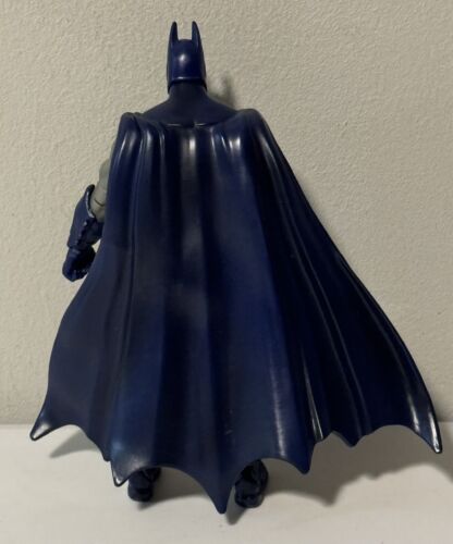 Batman DC Direct Arkham Asylum City Figure - Picture 3 of 11