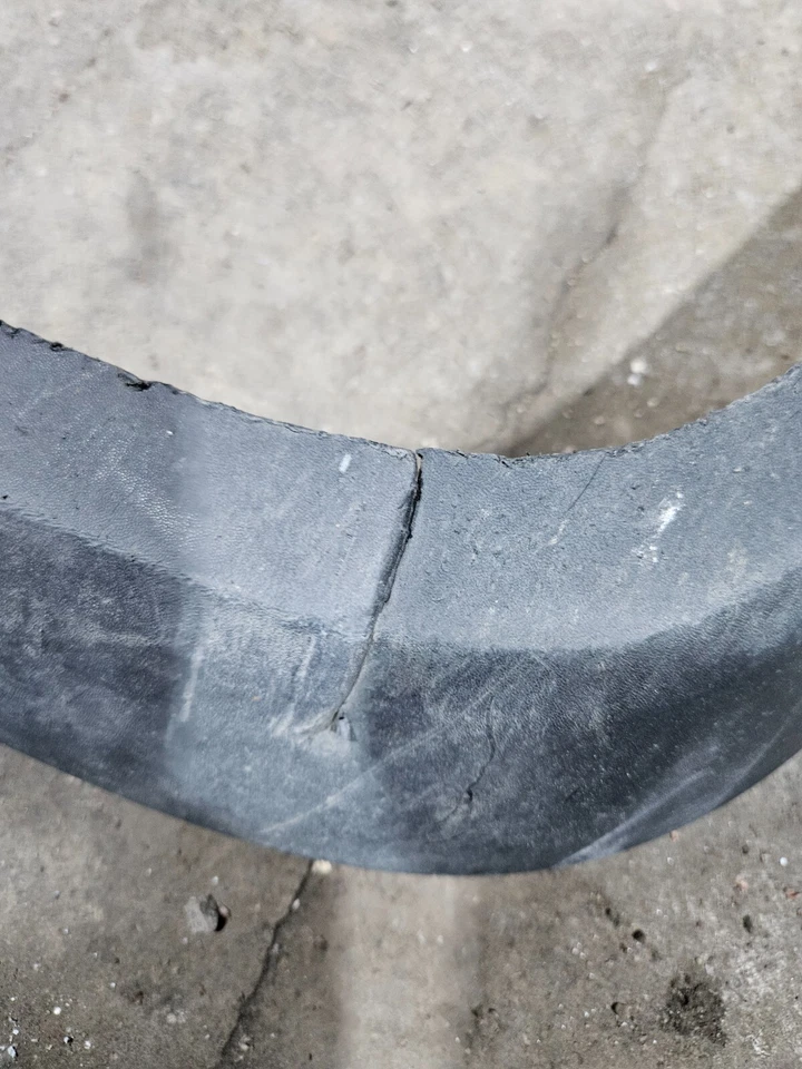 Dodge Ram 2500-3500 2019-2021 ORM parachoques trasero izquierdo cenefa inferior izquierdo 68377149AA Foto 2 de 3