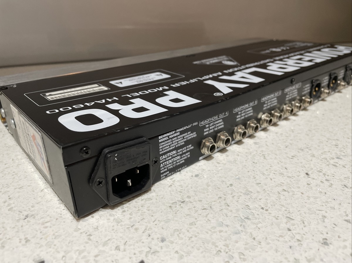 Behringer POWERPLAY PRO 4Ch Headphone Distribution Amplifier