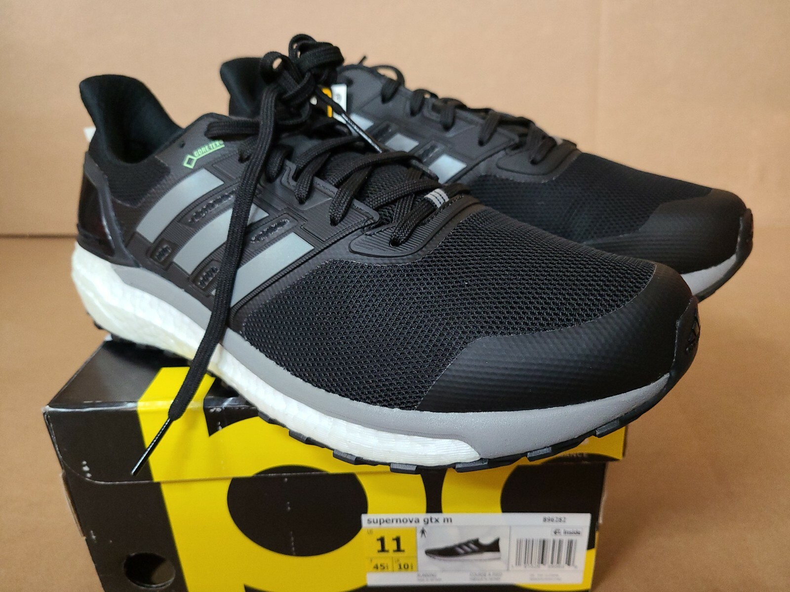 Meseta monte Vesubio ven adidas Supernova GTX Gore-Tex Running Shoes Black Mens - Size 11 | eBay