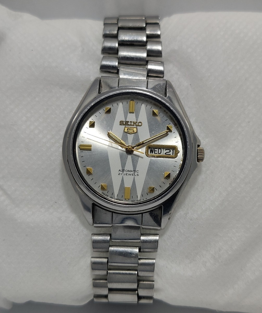 37 mm Seiko 5 7S26-0310 Automatic Day/Date 21J Vintage Japan Men's