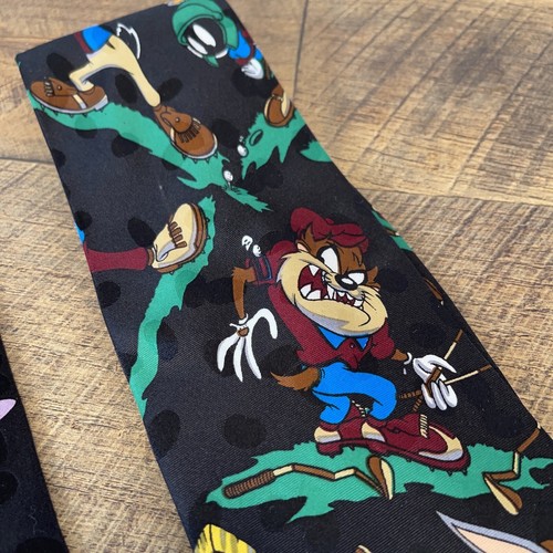 Pair of Neckties Vintage 1995 Looney Tunes Mania Golf Theme Bugs Bunny Ties Silk - Picture 3 of 8