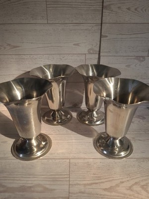 Vintage Bloomfield Stainless Steel Tulip Sundae Dishes Set Of 4 Item 3727