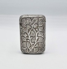 FINE INDIAN SOLID SILVER KASHMIRI VESTA CASE c1890 FINE INDIAN SOLID SILVER KASHMIRI VESTA CASE c1890 - Image 1