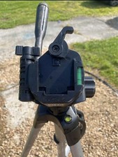 VISTA EXPLORER professional camera tripod good condition. Everything works.