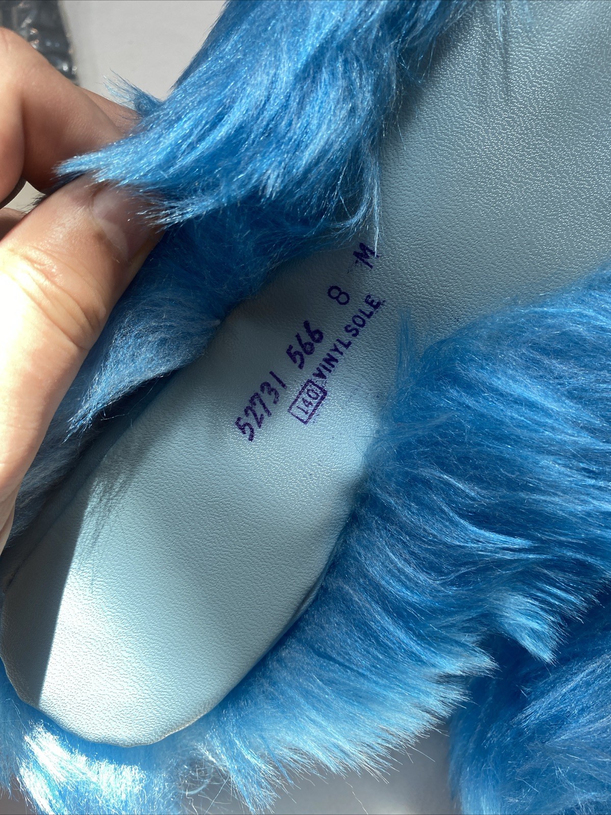 SAOLA The Shoe Place Sears ciabatte donna blu fuzzy taglia 8 M suola vinile casalinga