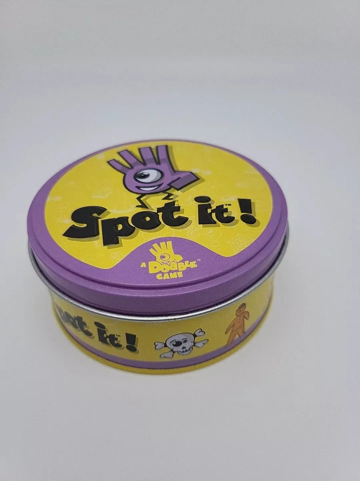 Asmodee DOBBLE Spot It Family Card Game Age 6+ 2-8 Players 15 Mins Playing Time - Image 2 of 4