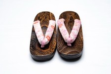 DEAR VANILLA AUTHENTIC JAPANESE YUKATA KIMONO GETA WOOD SANDALS 24cm US SIZE 7