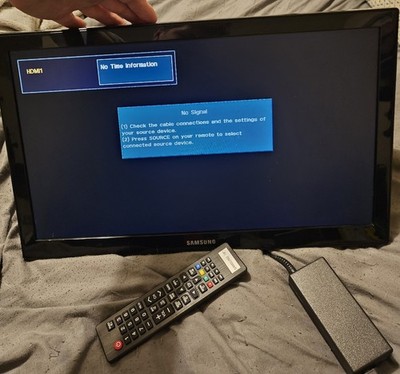 Samsung UN19F4000AF 19'' 720p LED HDTV Black With Remote Tested Working No Stand
