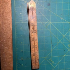 Older Stanley SW 36" No 66-1/2 Boxwood Folding Rule 4-fold