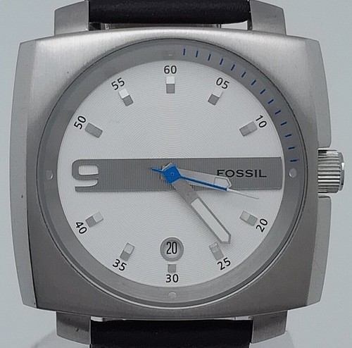 Fossil Herrenuhr,JR-9692 BAW,Datumsanzeige,Leuchtzeiger,Lederband,die Uhr läuft, - Bild 2 von 8