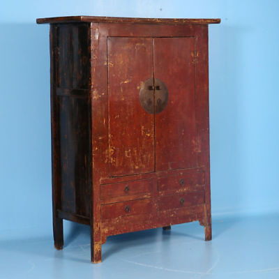 Red Lacquer Wedding Cabinet From Shanxi Province - 19thC Red Lacquer Wedding Cabinet From Shanxi Province - 19thC