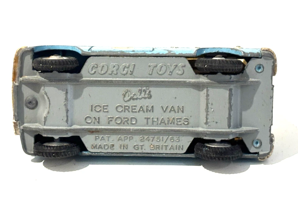 Furgoneta de helados Corgi 474 Wall's Ford Thames Anglia diecast classic 1.43 A1 Foto 4 de 4