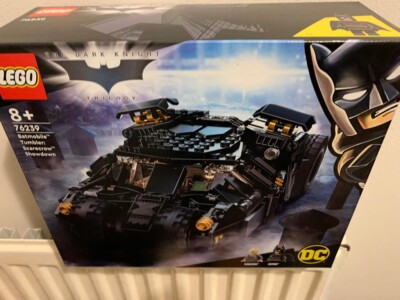 LEGO DC Batman Batmobile Tumbler Scarecrow Showdown 76239