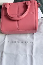 CHARLES & KEITH Damen Henkeltasche Kunstleder...