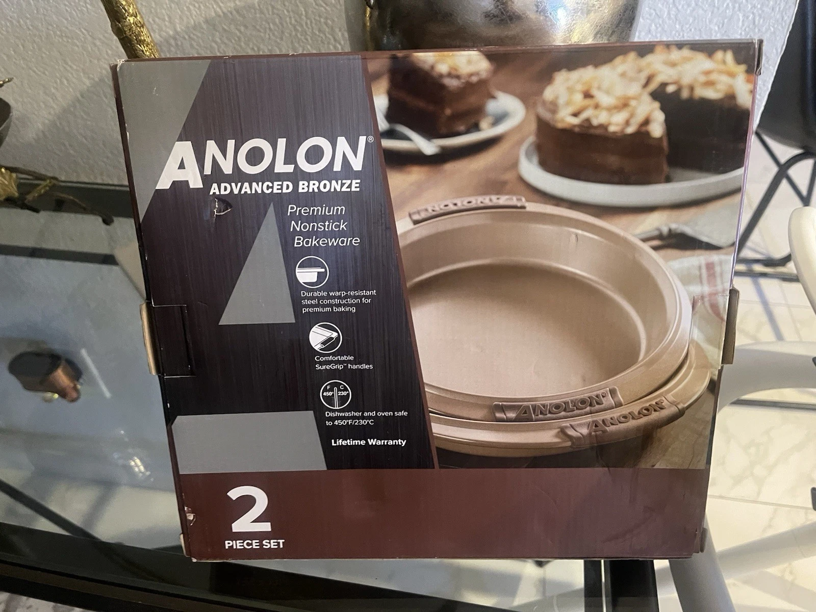 Advanced Bronze Nonstick Bakeware 9" Round Cake Pans, Set of 2
Opens in a new window or tab
