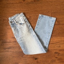 NWT Old Navy Boys Jeans Size 8 Straight Leg Built in Flex Light Wash New