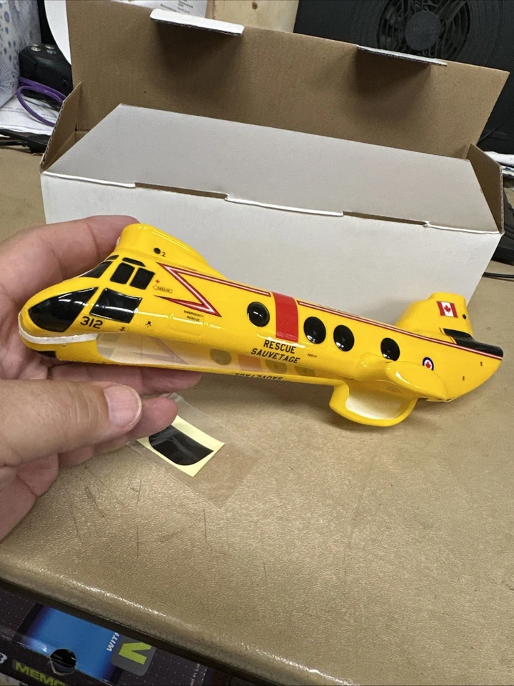 E-Flite EFLH2522 - Blade Tandem Body/Canopy - New in Box!! - Image 2 of 2