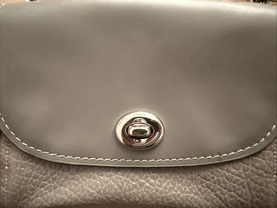 COACH Faye Crossbody Bag Leather/ Suede Gray F22349  - Image 2 of 4