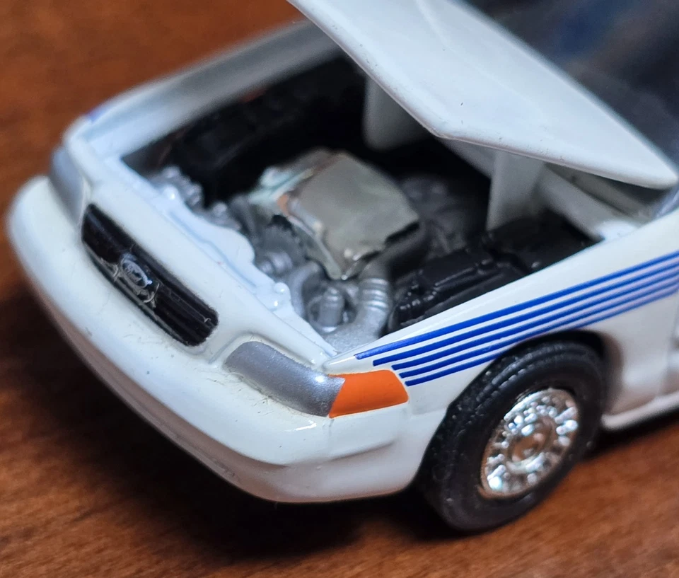 3.25" 1/64 The Fast And The Furious  1999 Miami City Police Crown Victoria Car * - Image 3 of 4