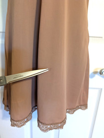 Vintage Lorraine Lingerie Women's Taupe Nylon w/ Lace Short Full Slip size 32