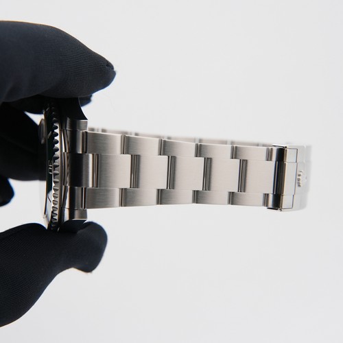 ROLEX Submariner Date 41 126610LV Garanzia 2022 Scatola/Carta - Foto 20 di 24