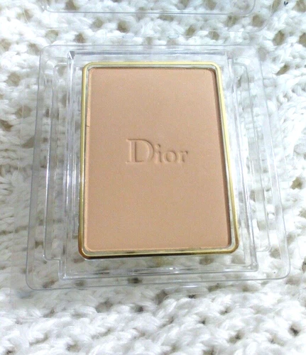 Dior Compact Powder Foundation 202 *Discontinued/RARE*  Full Size