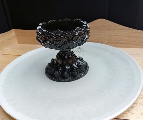 candle holder chalice, Lotus Shaped - Picture 4 of 7