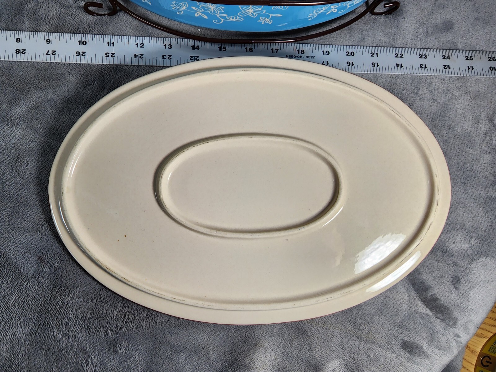 Temptations Floral Lace 3 Qt Oval Baker Casserole Dish Lid & Rack PPP